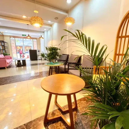 Ruili Nanyang Express Homestay