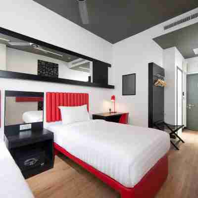 チューン ホテル ケーエルアイエー2 エアポート トランジット ホテル Rooms