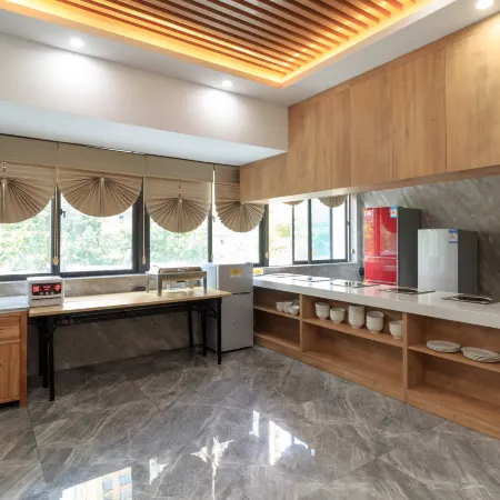 Kelton Wisdom Hotel (Jinjiang Wudian City Wanda Plaza)