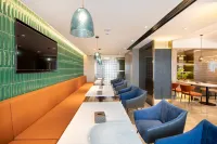 Beijing Road Atour Hotel