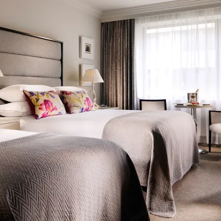 The Connacht Hotel Отели рядом с достопримечательностью «Испанская арка»