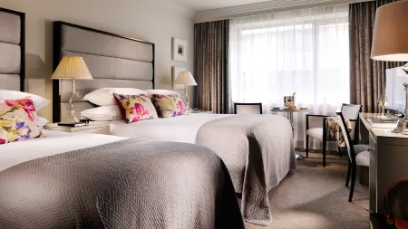 The Connacht Hotel Отели в г. Treanlaur