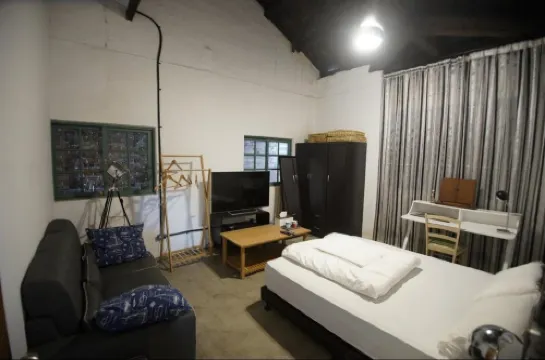 台東二魚商號青年旅社