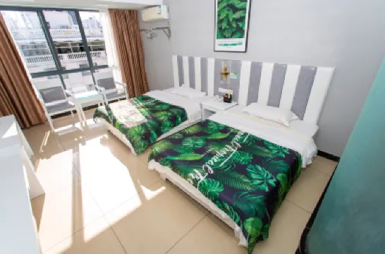 Hainan V8 Fashion Hotel Hotel berhampiran No.1 Farmers Market