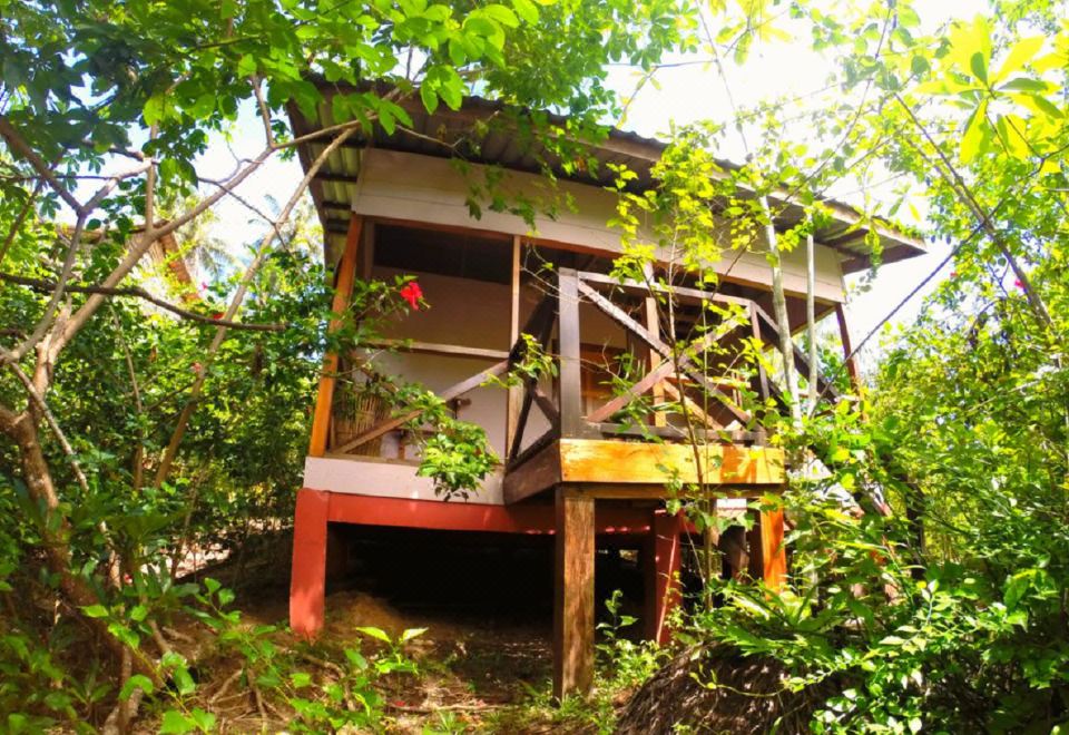 Tampat do Aman - Housity