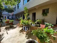 Xundian Xinya Hotel Hotels in Xundian