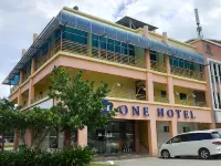 一家靈獅亞飯店 Lido Four Seasons Residence附近的飯店