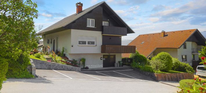 Apartments Rikli Rodine Near Bled Hotels in Jesenice
