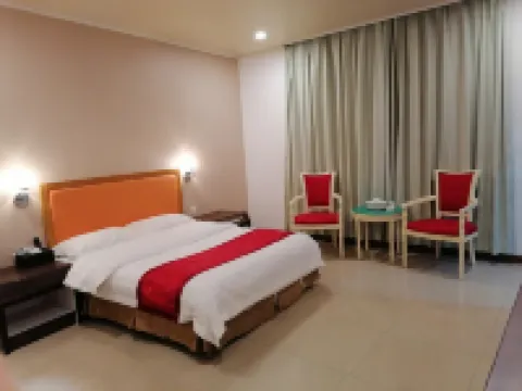 Shantou Lotusmountain Hot-Spring Resort