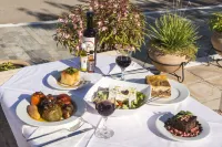 Akroyali Hotel & Villas - breakfast