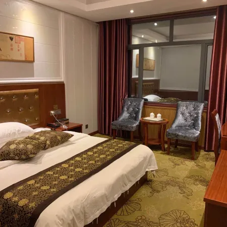 Anhua Jinxing Business Hotel