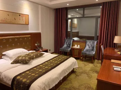 Anhua Jinxing Business Hotel Hotel dekat Chama Ancient Path Scenic Area