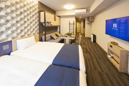 Monday Apart Ueno Shinokachimachi