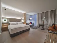 Adina Apartment Hotel Vienna Belvedere Hotels near Belvedere 21