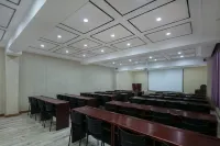 Junfeng Elegant Hotel (Shenqiu North Railway Station)