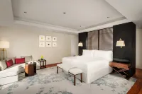 Fairmont Wuhan - Pet friendly