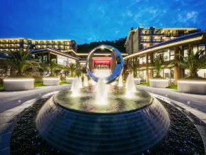 PINLAKE RESORT