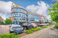 Longyue Business Hotel (Huangpokan, Luohuang Town) Отели рядом со станцией Luohuangdong Railway Station