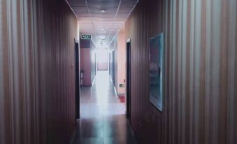 Dongning Caiyuan Hotel