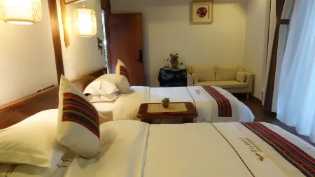 Jingmaishan Shishi Homestay
