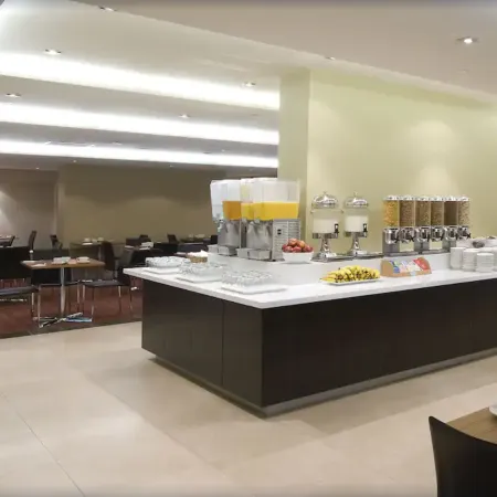 Atlantis Hotel Melbourne