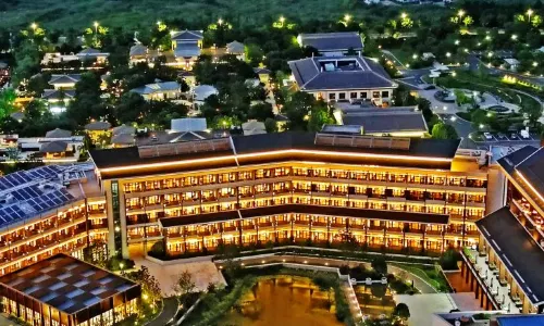 HUALUXE Suzhou Bay Hot Spring Resort by IHG
