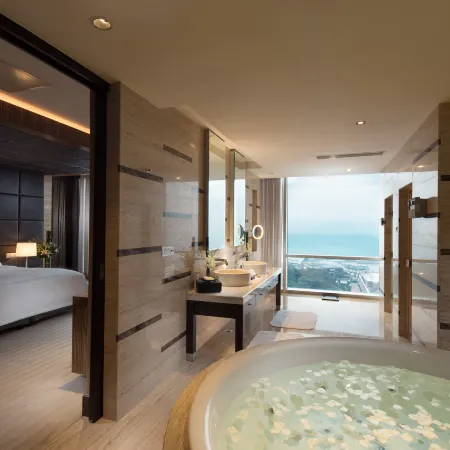 InterContinental Hotels QINGDAO by IHG