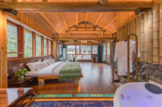 Floral Luxury Tea House (Nanjing Tulou) Hotel di Nanjing