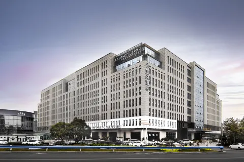 Atour Hotel Zhengzhou Airport Xinzheng International Airport