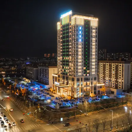 Yiyuan Yuantai Jinghe International Hotel