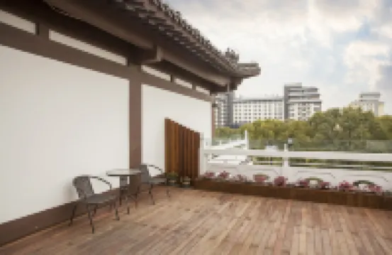 Yangzhou Dongguan Street Hotel