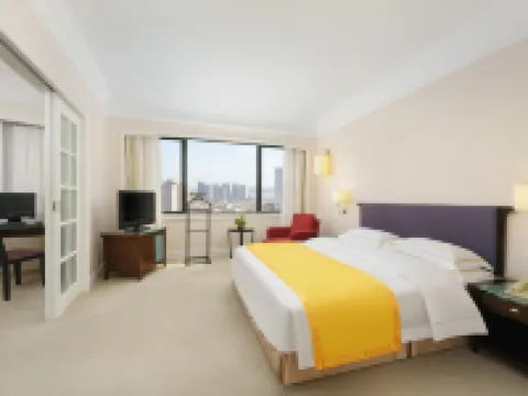 汕頭金海灣大酒店（龍眼南路美食街萬象城店） 鄰近時代廣場的酒店