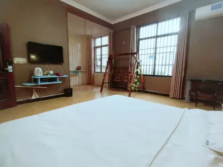 Dongfang Yihai Shiguang Inn