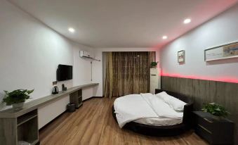 Wanpeng Business Hotel