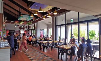 Yanmin Hot Spring Resort