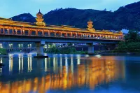 Sun And Moon International  Hotel (Zhenyuan Ancient Town Branch) - Bjergudsigt