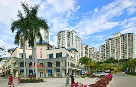 Coconut Maple Home Apartment Отели рядом с достопримечательностью «Taipingshan Pubu»