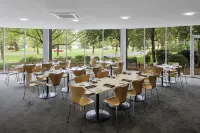 Ramada Encore By Wyndham Belconnen Canberra Hotels in Belconnen