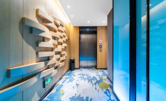 Xiqiao Fashion Hotel (Nanyang Fuyu Xintian 360 Shop)