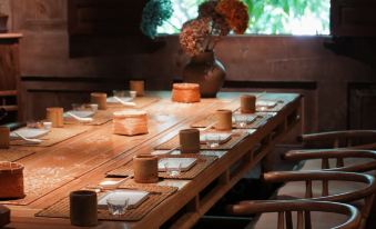 Chongqing Meixizai and Oriental Aesthetic Design Resort Hotel (Laojundong Branch)