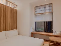 Han Tang inn Hotels near Renmin Square