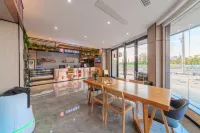 Shankee Coffee Style Hotel (Dainan Xinzhe Road) - موقف سيارات