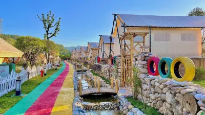Cliff Flower RV Tent Hotel