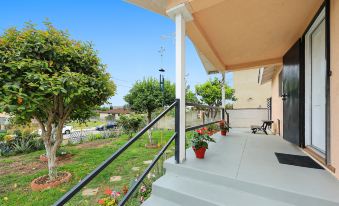 Stylish & Charming 15Min to Downtown La