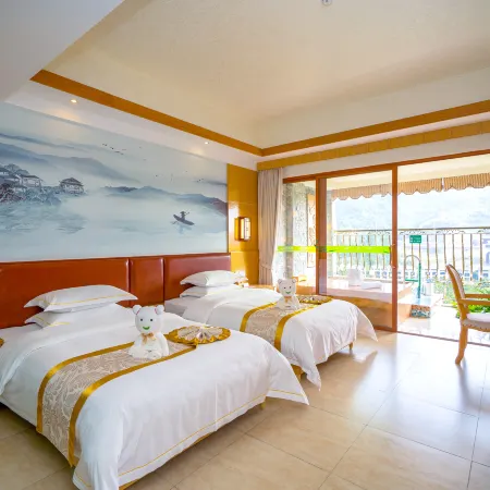 Xinyinzhan Hot Spring Holiday Resort