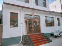 Jingtai Chinese Inn (Wutaishan South Gate) - 2 ดาว