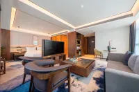 World Hotel (Linyi Pingyi ) Hotels in Pingyi