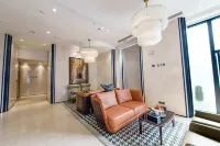 Yuhai Bay International Apartment (Hailing Island Dajiao Bay Maritime Silk Road Tourist Area Store)