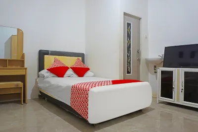 OYO 91375 Pondok Feby Makassar Hotel dekat Menara Pinisi UNM