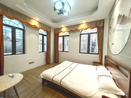 Xiamen Tanhua Homestay